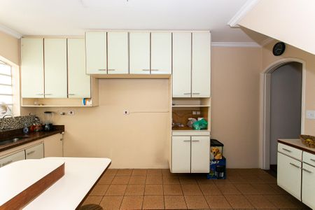 Casa à venda com 231m², 3 quartos e 3 vagasCozinha