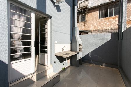 Casa à venda com 231m², 3 quartos e 3 vagasChurrasqueira