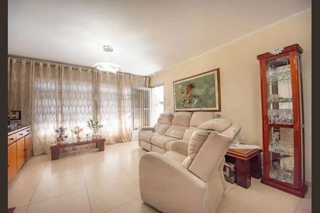 Casa à venda com 4 quartos, 135m² em Brooklin, São Paulo