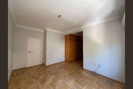 Casa para alugar com 4 quartos, 560m² em Residencial Zero (Tambore), Santana de Parnaíba