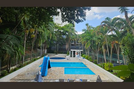 Apartamento para alugar com 53m², 2 quartos e 1 vagaÁrea comum - Piscina