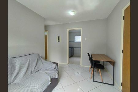Sala  de apartamento para alugar com 2 quartos, 55m² em Vila Nova, Novo Hamburgo