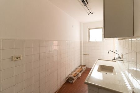 Apartamento para alugar com 65m², 2 quartos e sem vagaCozinha 