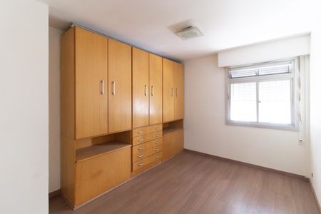 Quarto 1 de apartamento para alugar com 2 quartos, 65m² em Cambuci, São Paulo