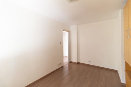 Apartamento para alugar com 65m², 2 quartos e sem vagaQuarto 1
