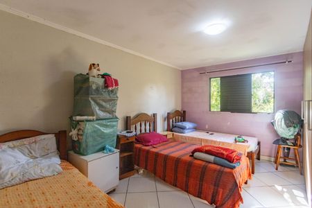 Casa à venda com 225m², 3 quartos e 5 vagas Casa à venda com 225m², 3 quartos e 5 vagasCasa 2 - quarto