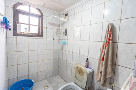 Casa à venda com 225m², 3 quartos e 5 vagas Casa à venda com 225m², 3 quartos e 5 vagasCasa 1 - banheiro da suíte