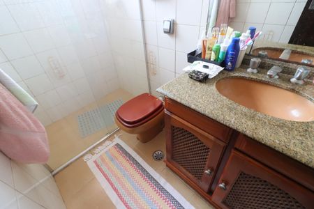 Banheiro da Suíte 1 de casa à venda com 3 quartos, 135m² em Jardim D’abril, Osasco