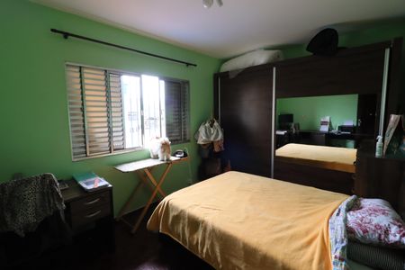 Casa à venda com 135m², 3 quartos e 2 vagasQuarto 3