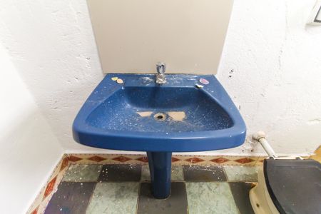 Casa para alugar com 80m², 1 quarto e 2 vagas Casa para alugar com 80m², 1 quarto e 2 vagasBanheiro