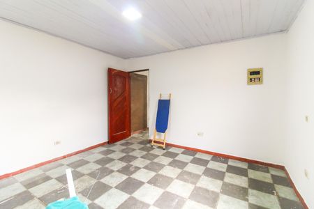 Quarto de casa para alugar com 1 quarto, 80m² em Parque Santa Rita, São Paulo