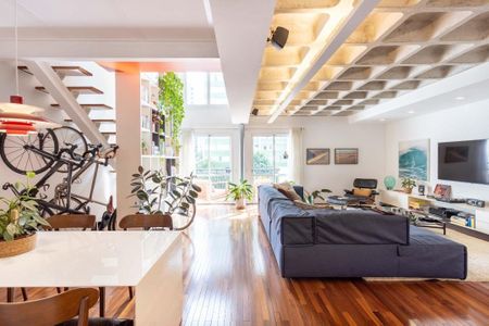 Apartamento à venda com 2 quartos, 170m² em Moema, São Paulo