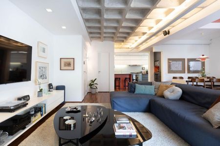 Apartamento à venda com 2 quartos, 170m² em Moema, São Paulo