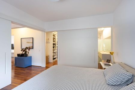 Apartamento à venda com 2 quartos, 170m² em Moema, São Paulo