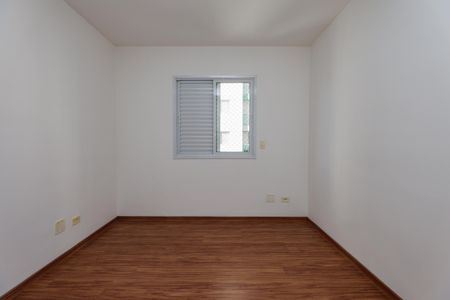 Apartamento para alugar com 110m², 3 quartos e 2 vagasQuarto 2
