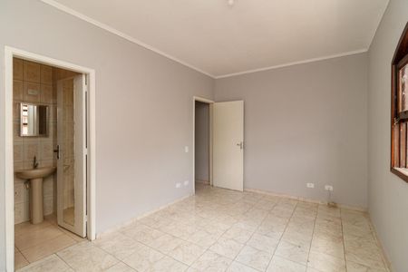 Casa de condomínio para alugar com 130m², 3 quartos e 2 vagasSuíte