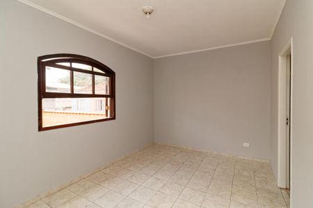 Casa de condomínio para alugar com 130m², 3 quartos e 2 vagasSuíte