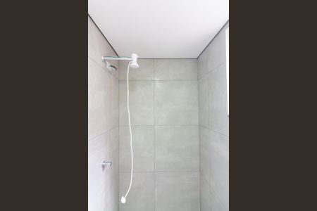 Banheiro de kitnet/studio para alugar com 1 quarto, 19m² em Centro, Osasco