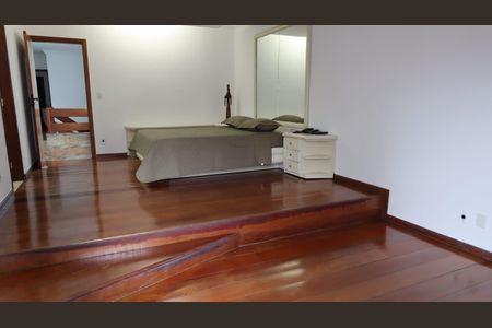 Casa à venda com 4 quartos, 613m² em Vila América, Santo André