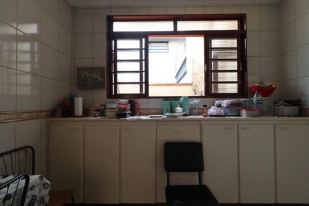 Casa para alugar com 140m², 3 quartos e 2 vagas Casa para alugar com 140m², 3 quartos e 2 vagasCozinha