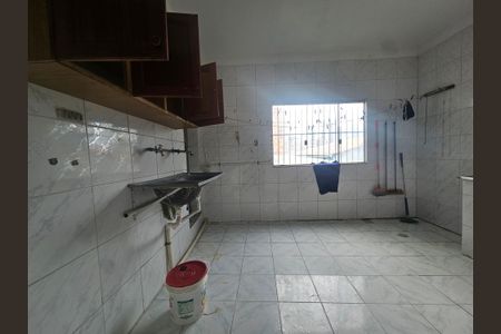 Casa para alugar com 100m², 3 quartos e sem vagaÁrea de Serviço