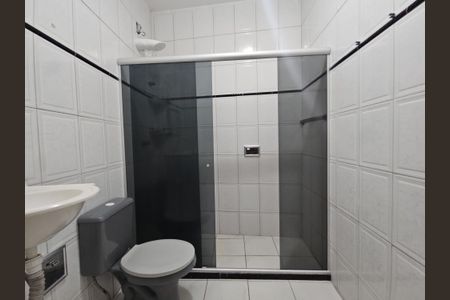 Casa para alugar com 100m², 3 quartos e sem vagaBanheiro da Suíte