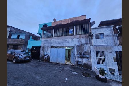 Casa para alugar com 100m², 3 quartos e sem vagaFachada