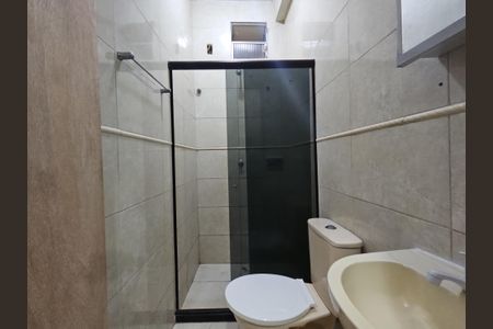 Casa para alugar com 100m², 3 quartos e sem vagaBanheiro social