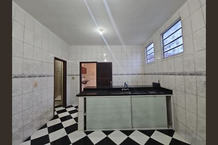 Casa para alugar com 100m², 3 quartos e sem vagaCozinha