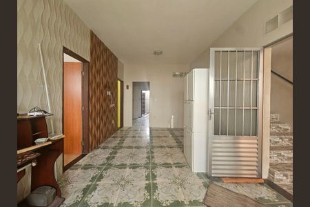 Sala de casa para alugar com 3 quartos, 10m² em Vale das Pedrinhas, Salvador