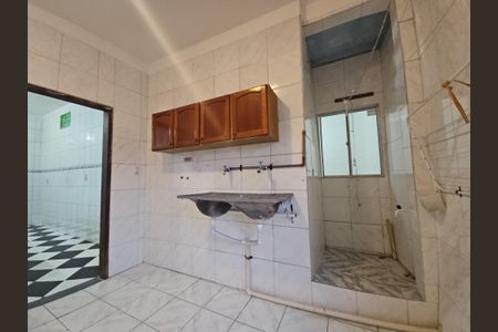 Casa para alugar com 100m², 3 quartos e sem vagaCozinha e Área de Serviço