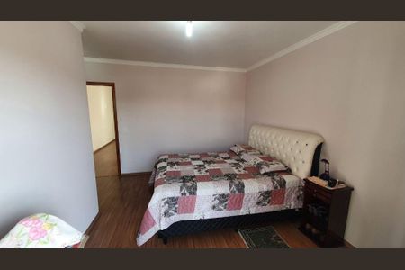 Casa à venda com 3 quartos, 181m² em Parque Erasmo Assunção, Santo André