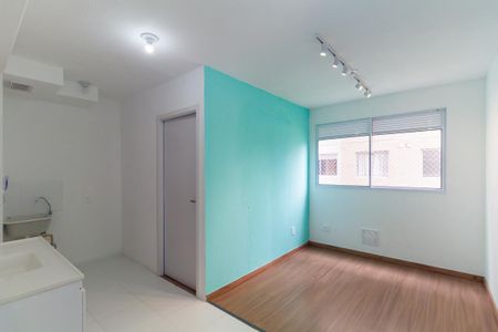 Sala de apartamento para alugar com 2 quartos, 33m² em Quinta da Paineira, São Paulo