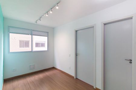 Sala de apartamento para alugar com 2 quartos, 33m² em Quinta da Paineira, São Paulo