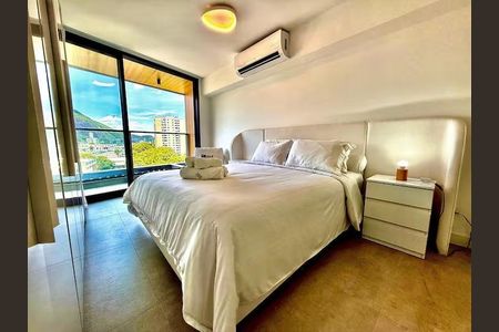 Apartamento à venda com 2 quartos, 139m² em Leblon, Rio de Janeiro