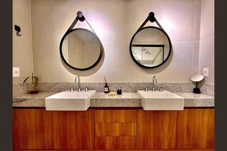 Apartamento à venda com 2 quartos, 139m² em Leblon, Rio de Janeiro