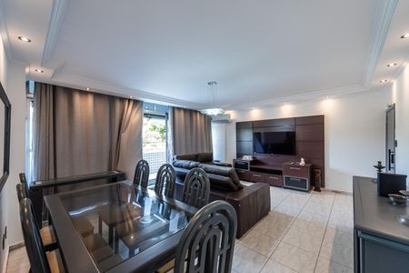 Sala de apartamento para alugar com 3 quartos, 110m² em Gonzaga, Santos