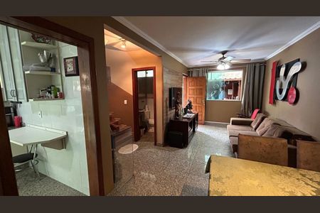 Casa à venda com 3 quartos, 131m² em Jaraguá, Belo Horizonte