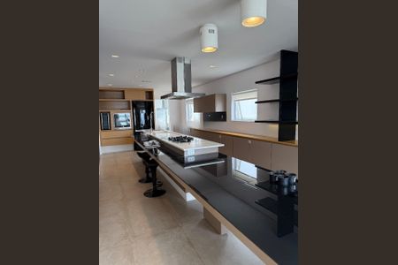 Apartamento à venda com 2 quartos, 190m² em Cerqueira César, São Paulo