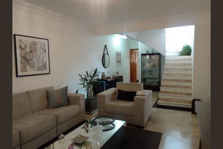 Casa à venda com 3 quartos, 220m² em Campestre, Santo André