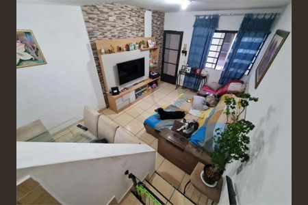 Casa à venda com 2 quartos, 57m² em Vila Campestre, São Paulo