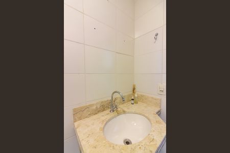 Apartamento à venda com 60m², 2 quartos e 1 vaga Apartamento à venda com 60m², 2 quartos e 1 vagaBanheiro 2