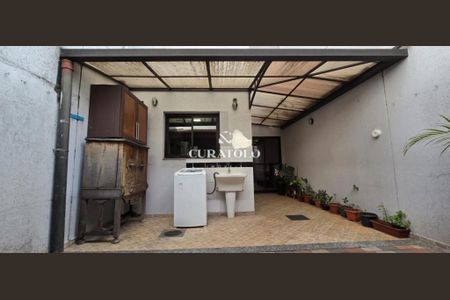 Casa à venda com 3 quartos, 100m² em Vila Carrão, São Paulo