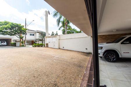 Casa de condomínio para alugar com 800m², 5 quartos e 8 vagas Casa de condomínio para alugar com 800m², 5 quartos e 8 vagasGaragem