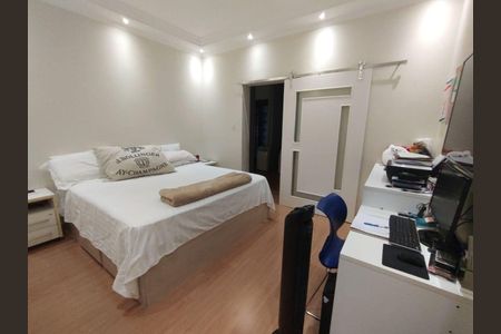 Casa à venda com 3 quartos, 210m² em Vila Formosa, São Paulo