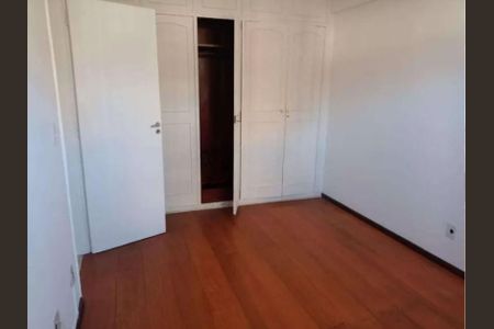 Apartamento à venda com 2 quartos, 70m² em Grajaú, Rio de Janeiro