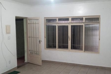 Casa à venda com 4 quartos, 90m² em Vila Nilo, São Paulo