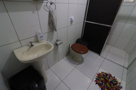 Casa à venda com 120m², 2 quartos e 3 vagasBanheiro 2
