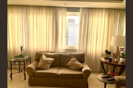 Apartamento à venda com 152m², 3 quartos e 1 vagaQuarto