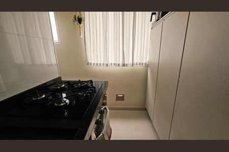 Apartamento à venda com 2 quartos, 54m² em Loteamento Parque Industrial, Jundiaí